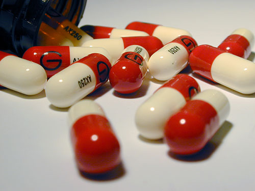 醫(yī)藥行業(yè)(圖2) stockvault-antibiotics108914.jpg